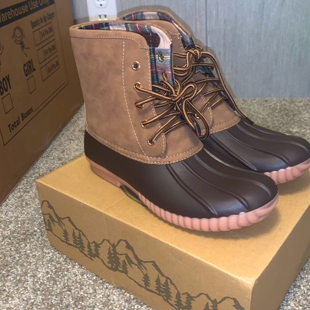 duck boots